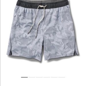 Vuori Trail Short, platinum camo, size large